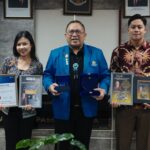 Yuli Utomo Raih Penghargaan Mahasiswa Berprestasi dan Teladan Pascasarjana Unwar